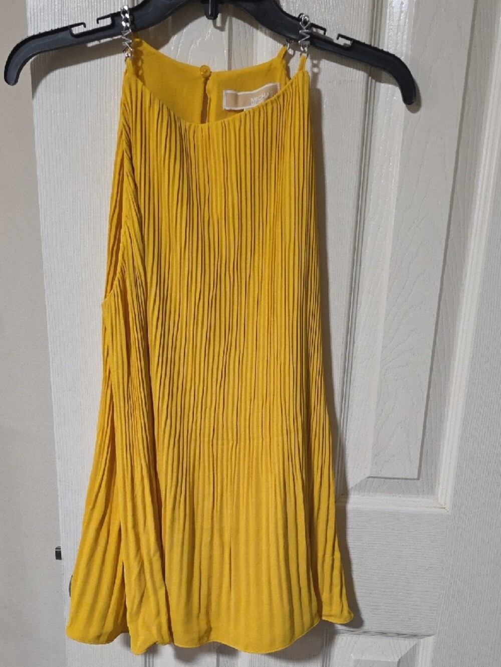 Michael Kors Mustard Yellow Pleated Blouse.  Ptp 21.5 Whimsical! - Picture 6 of 7